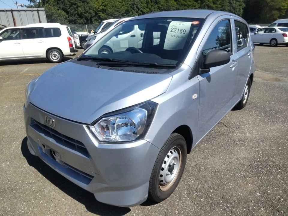 Daihatsu Mira e:S LA350S 2020